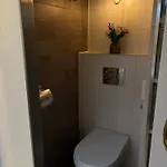 Δωμάτια σε οικογενειακή κατοικία Woonboot Josja Άμστερνταμ