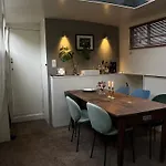 Δωμάτια σε οικογενειακή κατοικία Woonboot Josja Άμστερνταμ