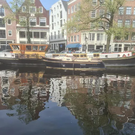Woonboot Josja Ubytování v soukromí